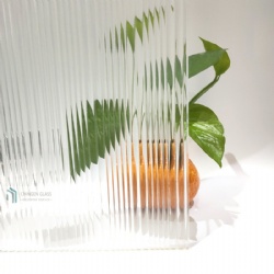 Ultra-clear Spot-light Textured Glass